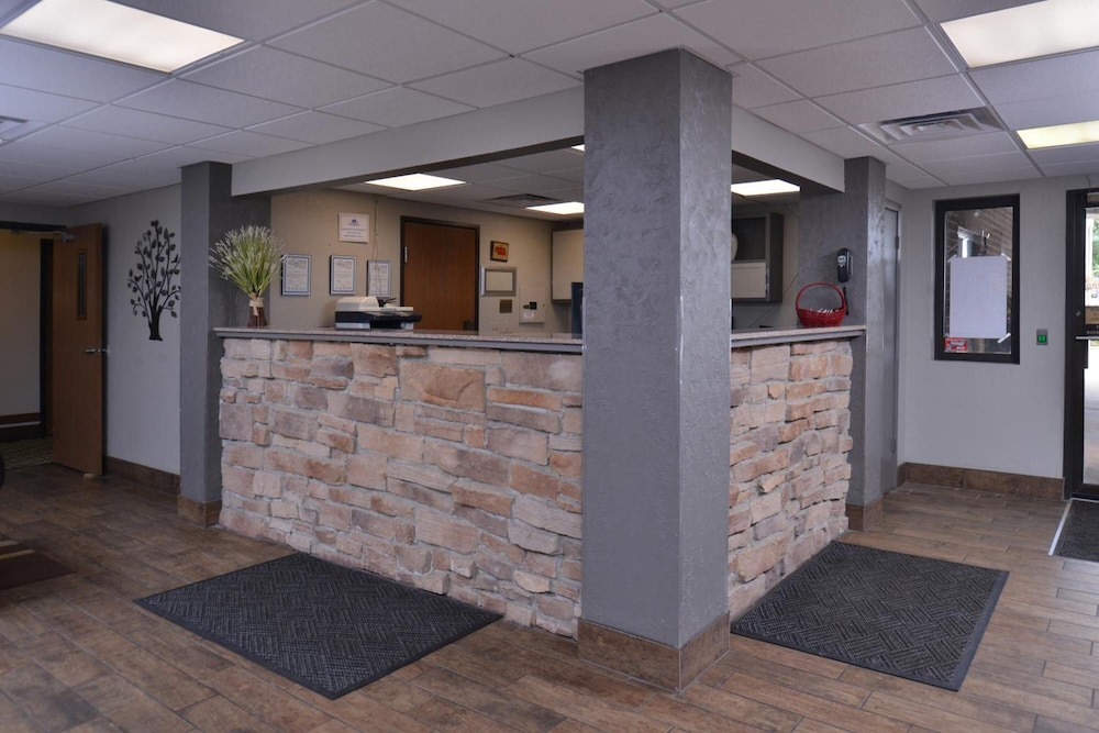 Cottonwood Inn and Conference Center - photo 5