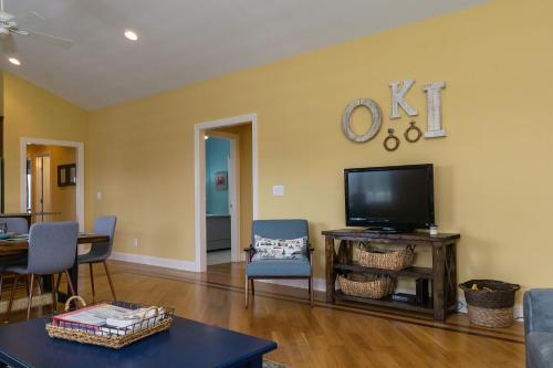 Night Sand by Oak Island Accommodations - photo 13