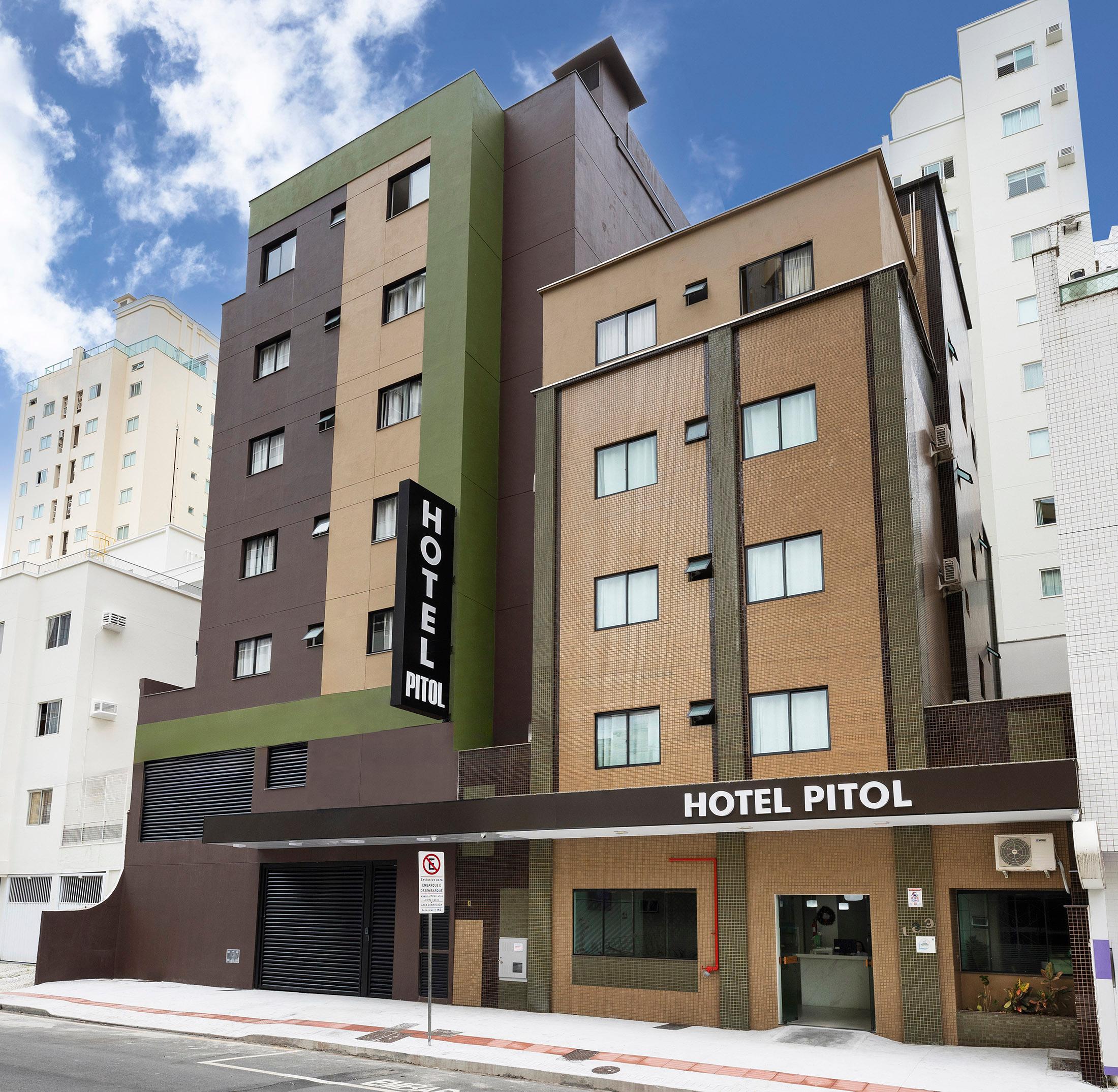 Hotel Pitol in Balneario Camboriu, Brasil