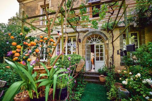 Le Couvent - carbon neutral hotel in Unknown City