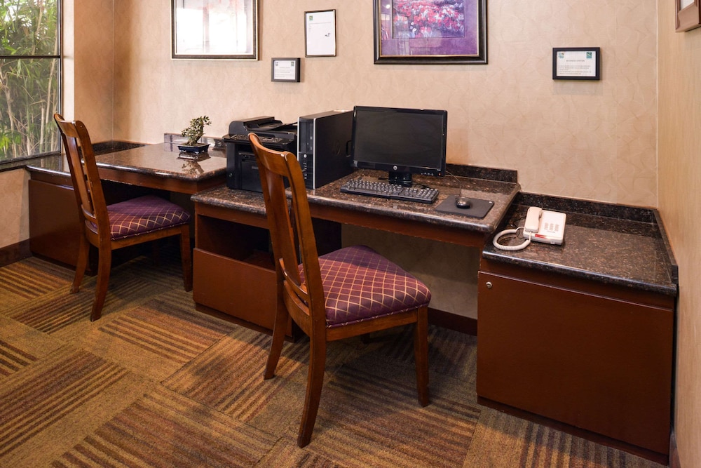 Quality Inn & Suites Walnut City Of Industry - photo 26