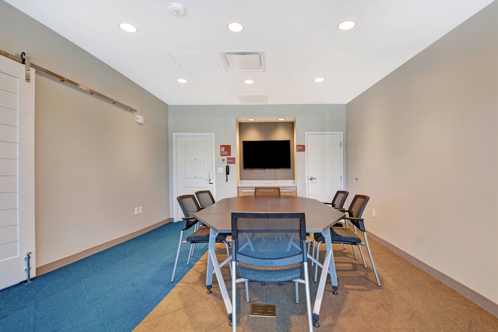 TownePlace Suites by Marriott Jackson Airport Flowood - photo 39
