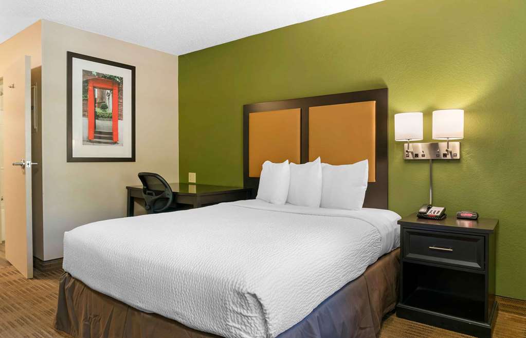 Extended Stay America Suites Detroit Canton - photo 8