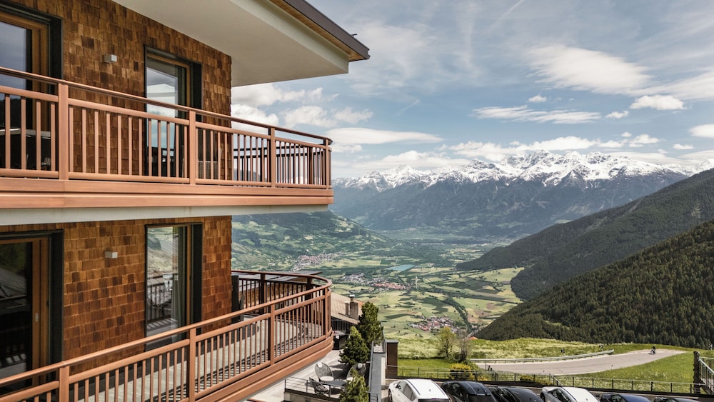 Panoramahotel Watles in Malles Venosta, Italy