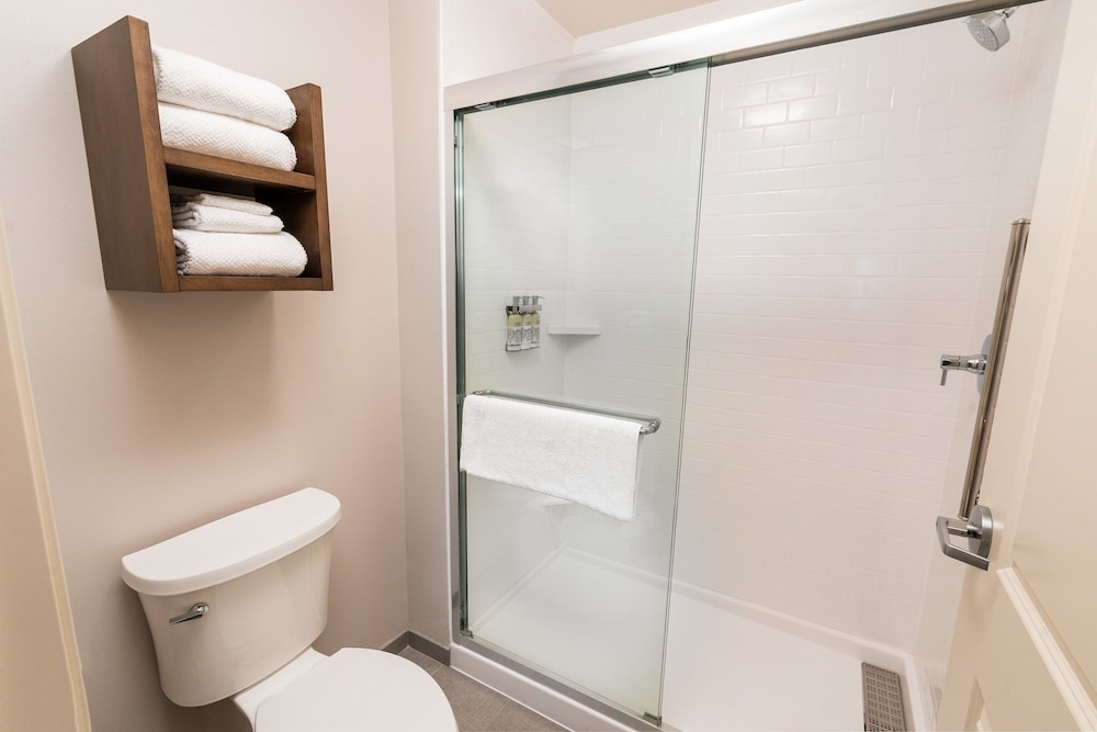 Staybridge Suites Washington DC East Largo by IHG - photo 52