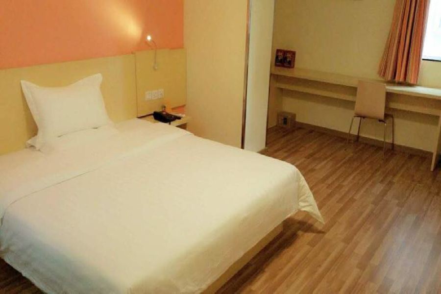 7 Days Inn - last minute hotel in Guangzhou