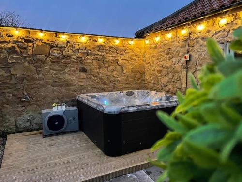 The Old Moat Barn With Private Hot Tub in Stockton-On-Tees, United Kingdom