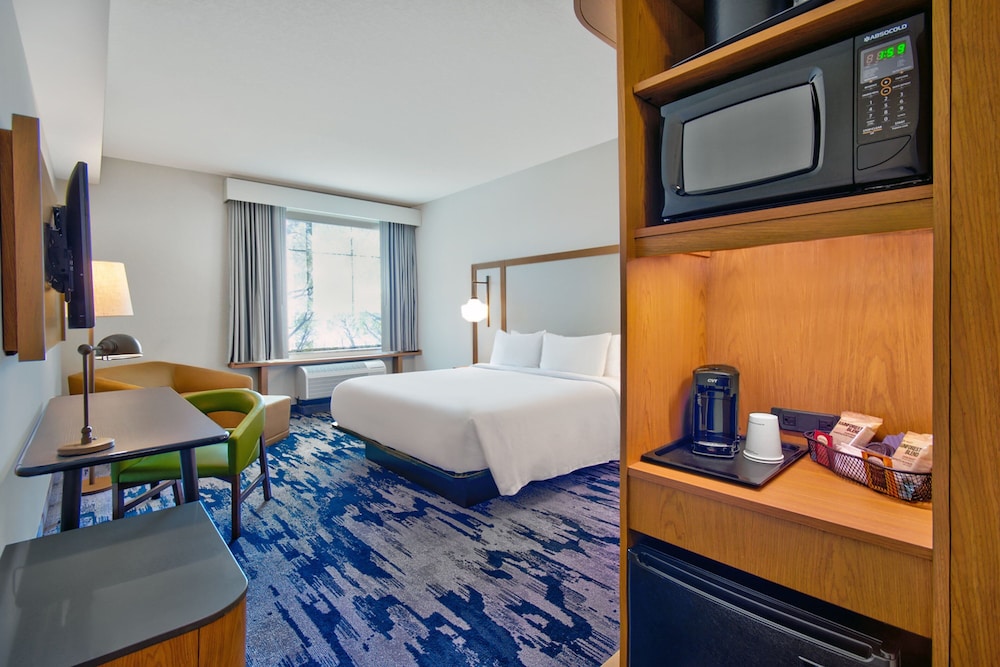 Fairfield By Marriott Inn & Suites Orlando At Flamingo Crossings Town Center - photo 9