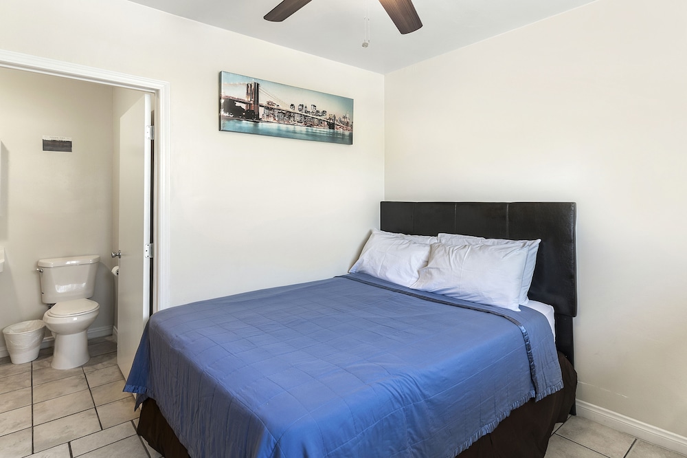 LA Ramona Motel - photo 43