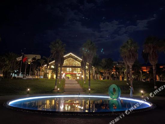 Hongge Hot Spring Resort in Tongzilin, People's Republic of China