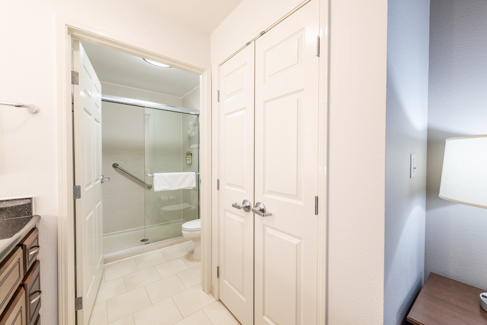 Staybridge Suites Charleston Ashley Phosphate - photo 13