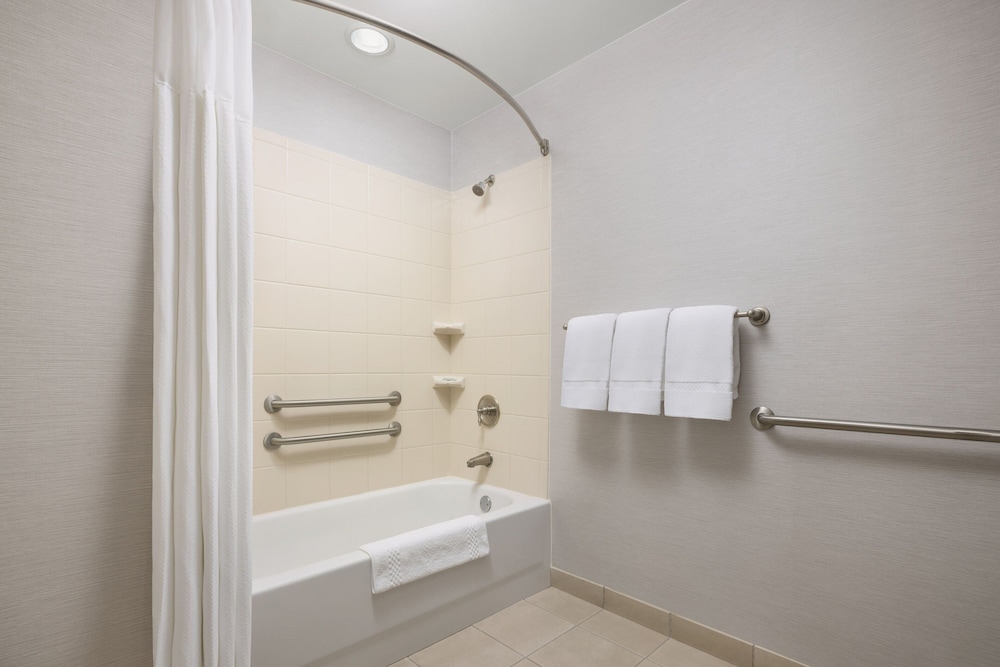 Courtyard By Marriott Las Vegas Stadium Area - photo 22