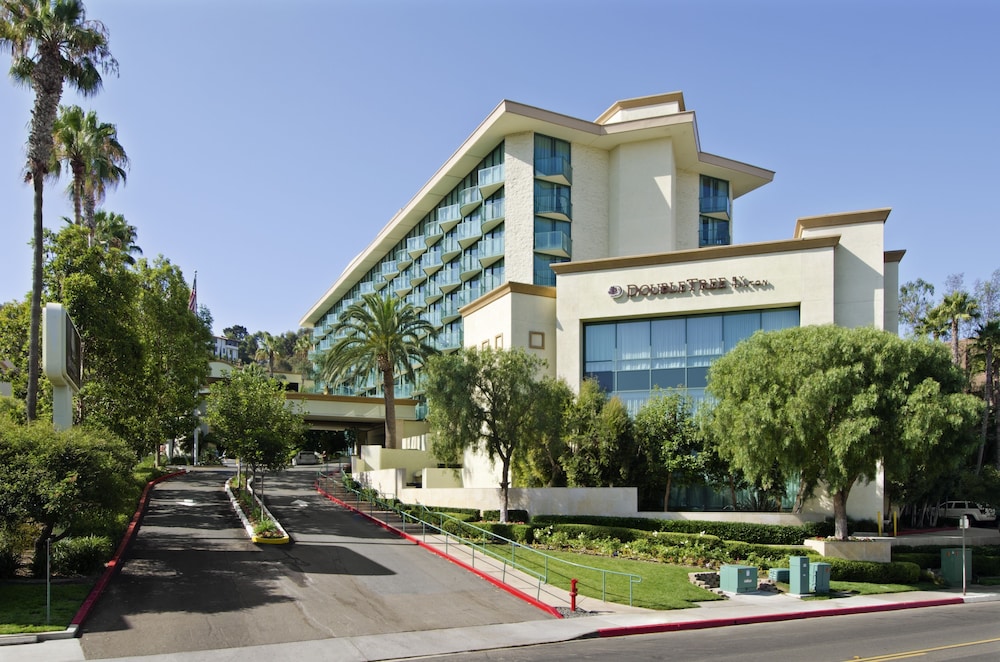 DoubleTree By Hilton San Diego Hotel Circle - photo 37