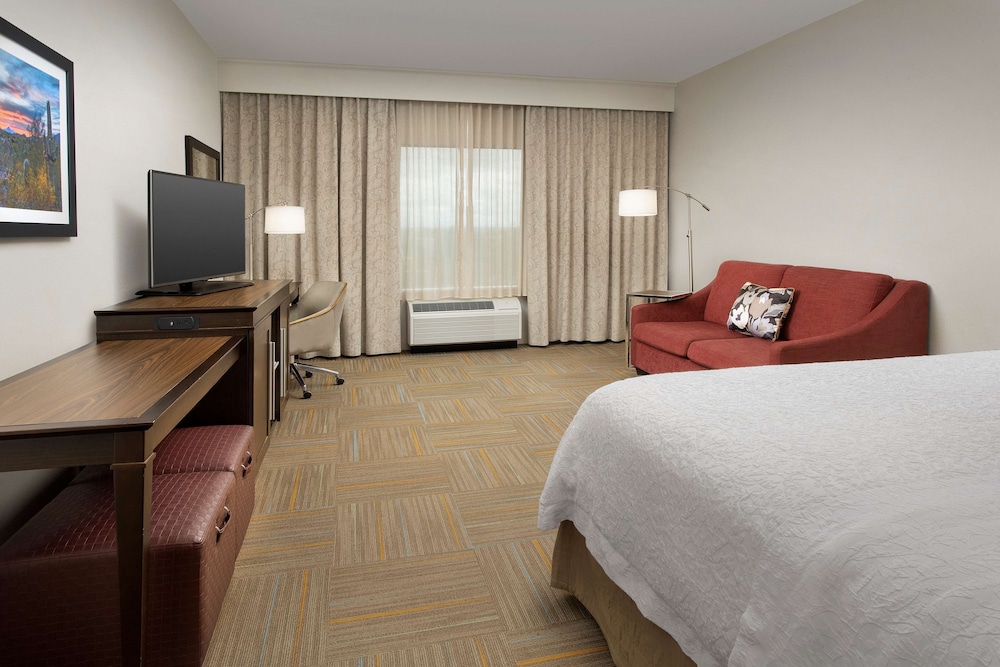 Hampton Inn & Suites Phoenix Tempe - photo 16