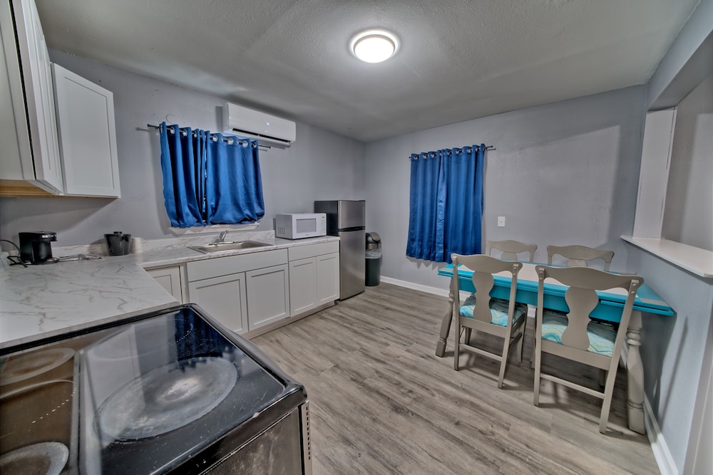 Aqua View Motel - photo 23