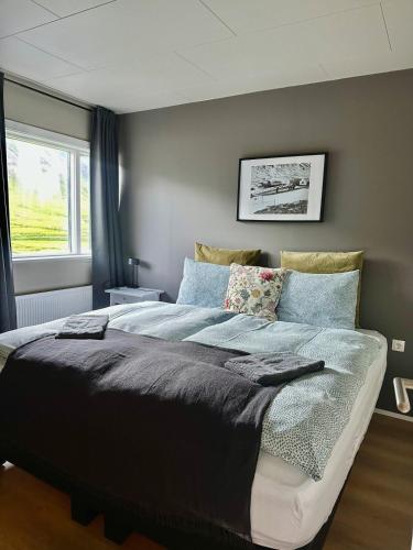 Hóll Adventure House Ævintýrahúsið Hóll á Siglufirði