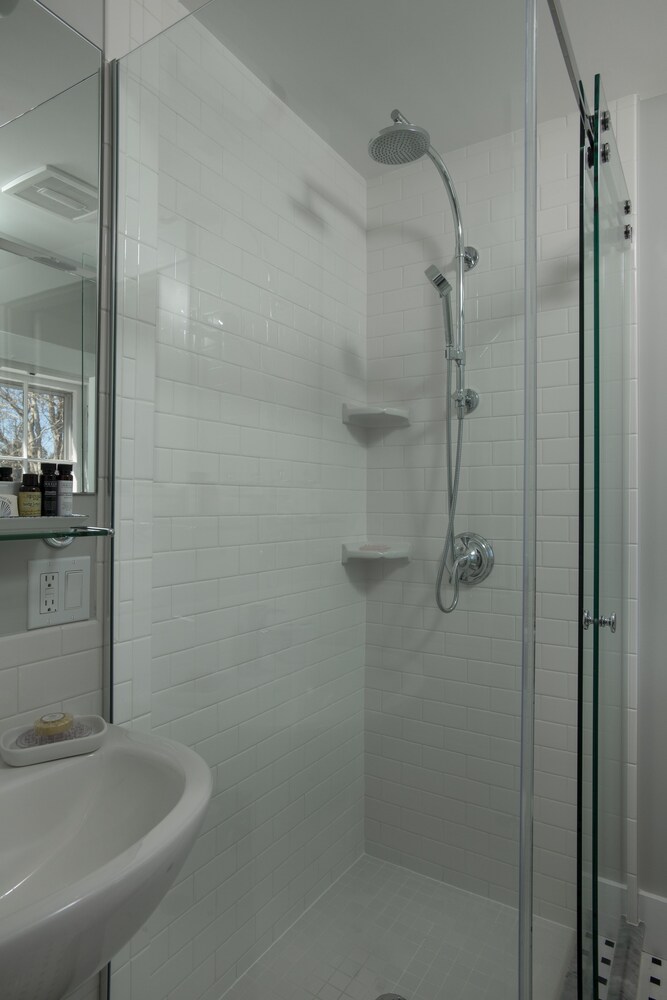 Liberty Hill Inn - photo 46