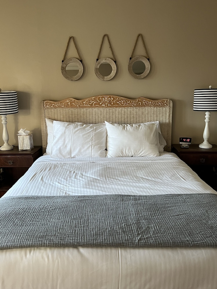 Jenner Inn - photo 8