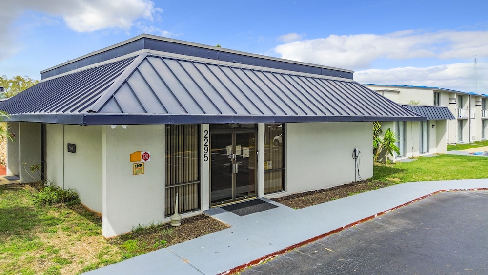 Stayable Kissimmee East - photo 43