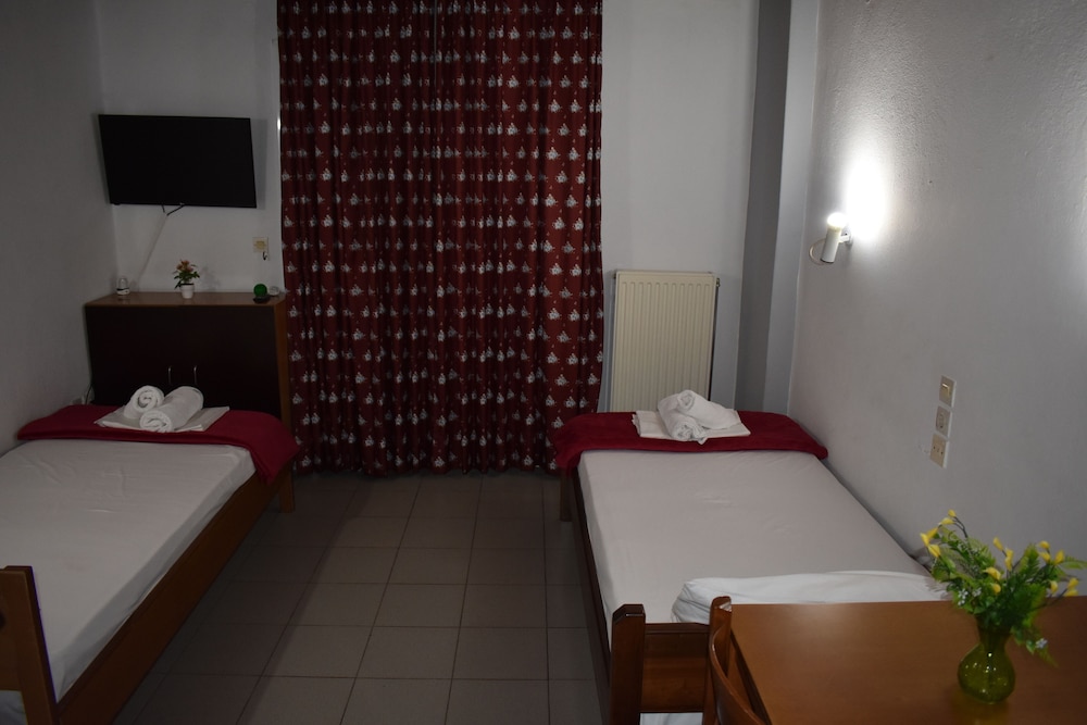 Galanis Hotel — Unknown City — photo 5