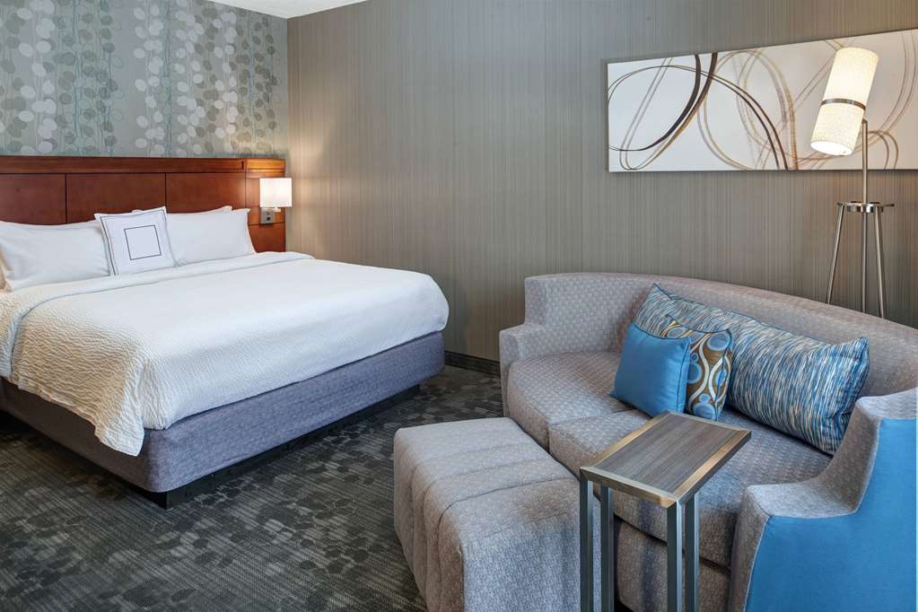 Sonesta Select Milwaukee Brookfield - photo 7