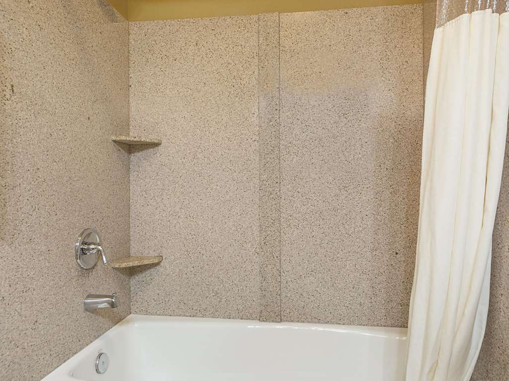 La Quinta Inn & Suites by Wyndham Trinidad - photo 38