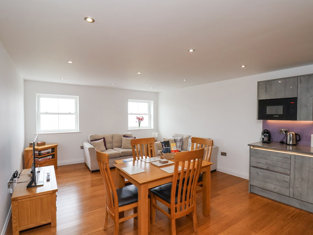 Sandsend View — 4-Star Luxury Hotel in Whitby, United Kingdom