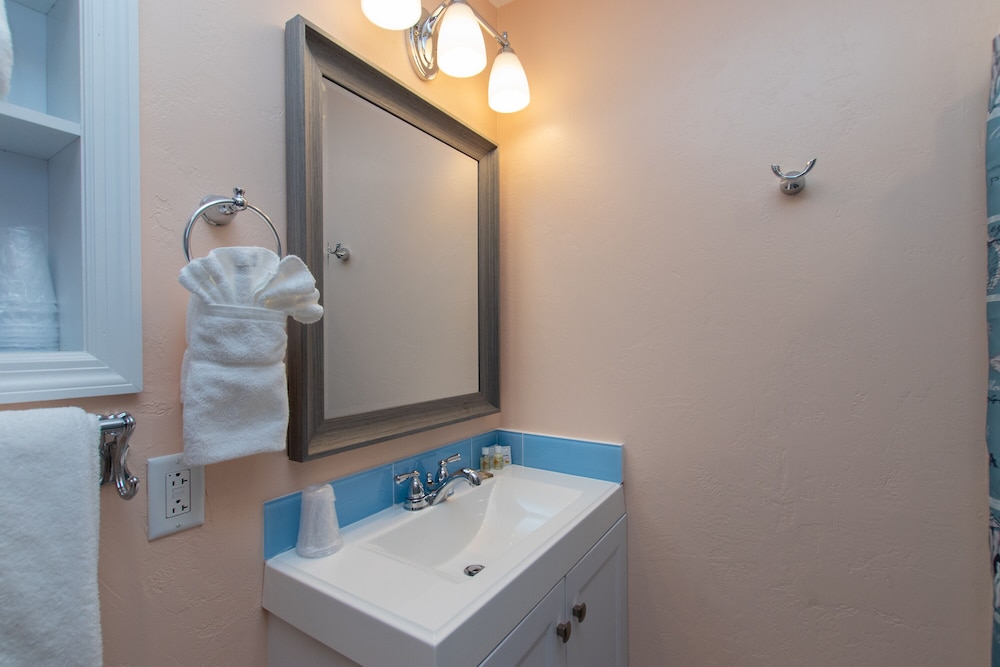 Sunset Cove Beach Resort - photo 125