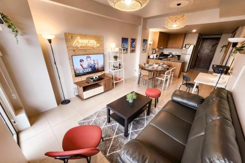 Amazing View 2br MOA 98 sqm XBOX 200mbps Printer — 4-Star Luxury Hotel in Manila, Philippines