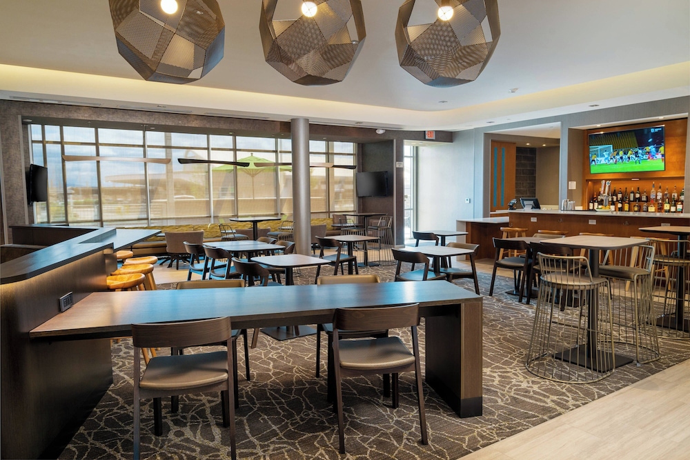 SpringHill Suites by Marriott Spokane Airport - photo 2