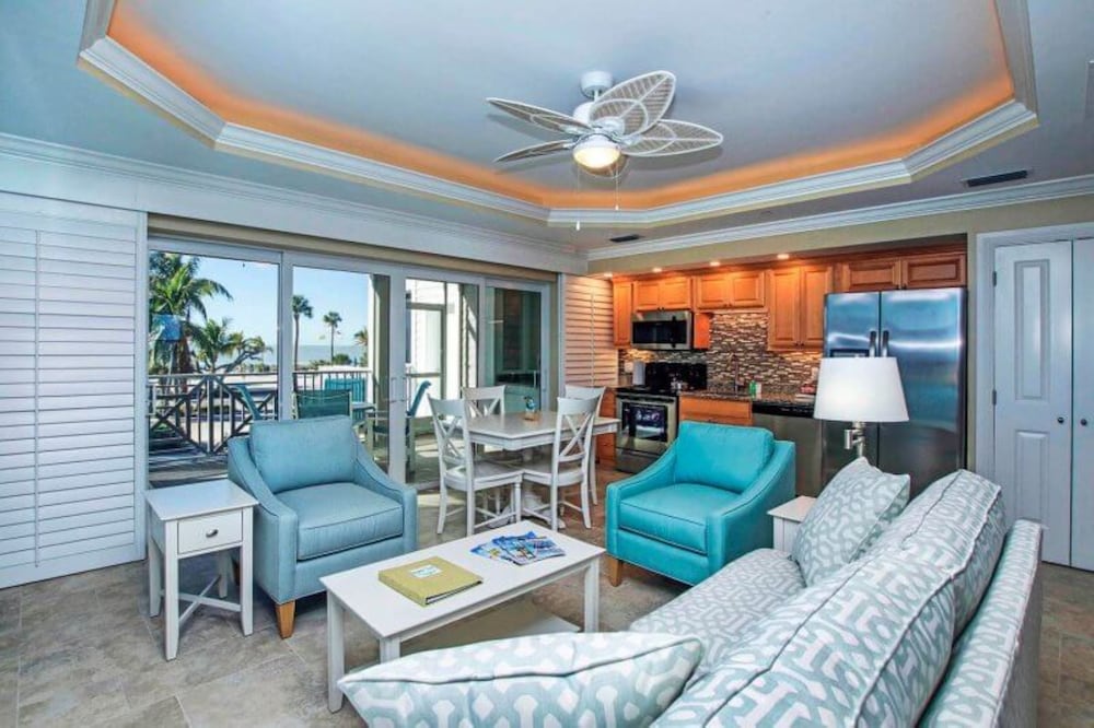 Island Inn - photo 13
