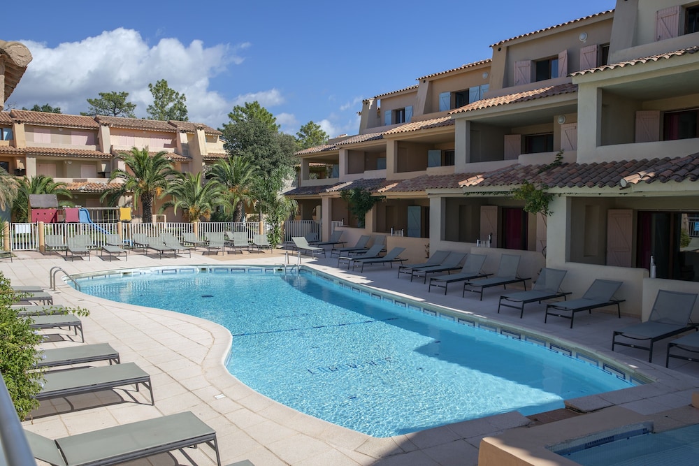 Résidence Lago Verde — 4-Star Luxury Hotel in Porto-Vecchio, France