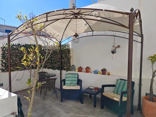 The Sunny Cottage by Freetimealgarve — 4-Star Luxury Hotel in Faro, Portugal
