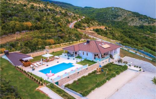 Lovely Home In Glavina Donja With Wifi — 5-Star Luxury Hotel in Imotski, Croatia
