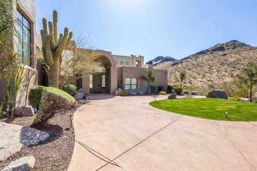 Foothills Home — 4-Star Luxury Hotel in Scottsdale, United States