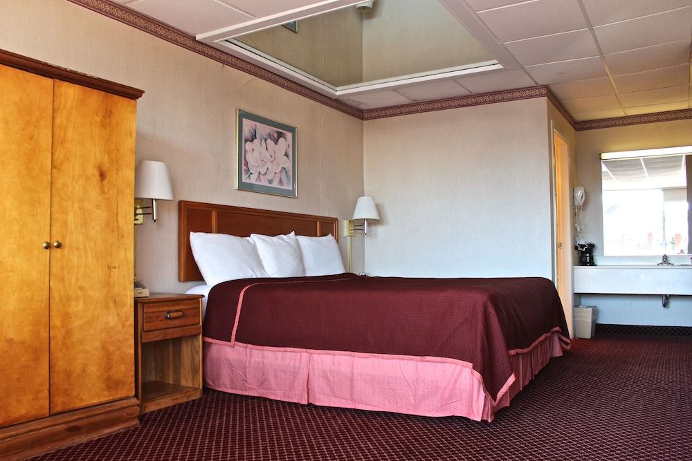 Regency Inn Richmond - photo 10
