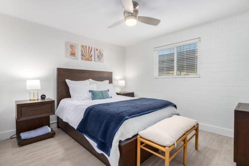 2BR Scottsdale Getaway with Pool and Parking — 4-Star Luxury Hotel in Scottsdale, United States