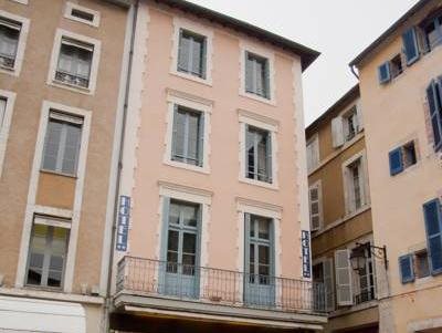 Hotel Le Coin Des Halles — Cahors
