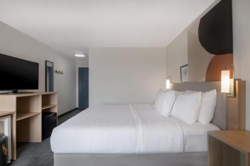 Spark by Hilton Montgomery EastChase - photo 5