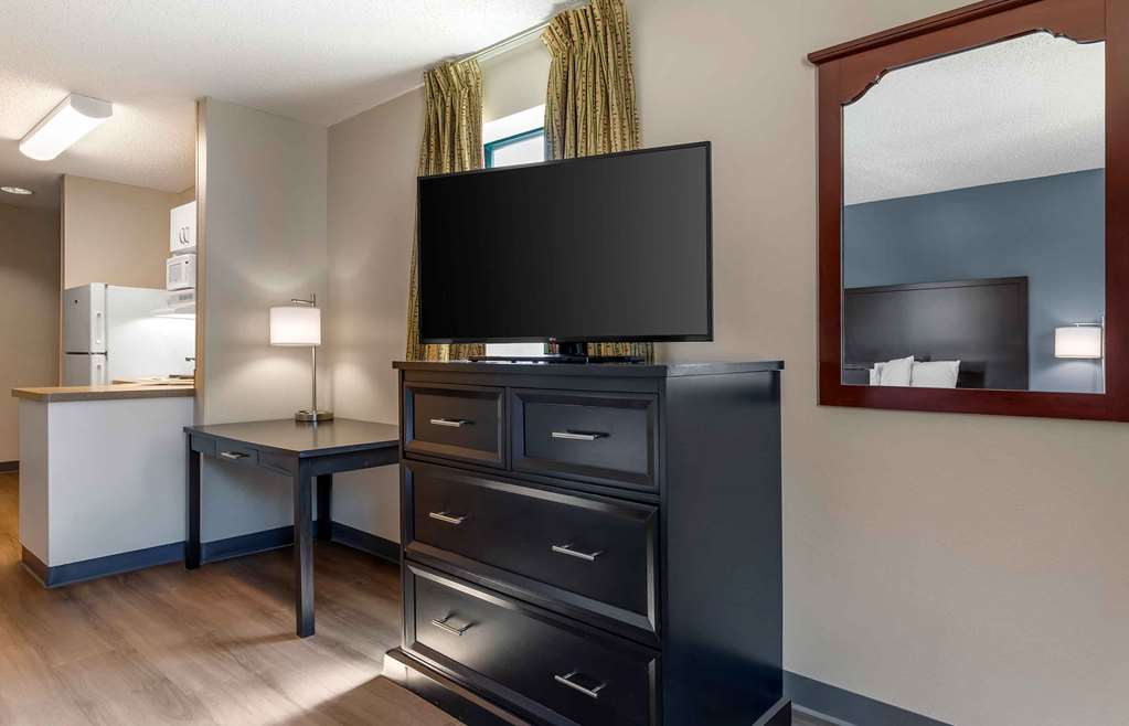 Extended Stay America Suites Fort Worth City View - photo 27