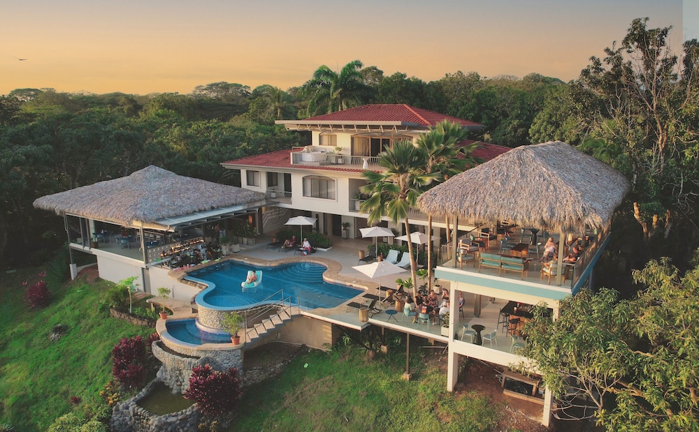 Marala Hotel in Parrita, Costa Rica