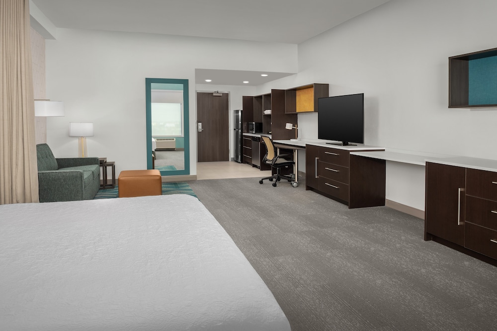Home2 Suites by Hilton Orlando Southeast Nona - photo 16