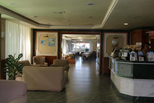Hotel Boston — Alba Adriatica — photo 2