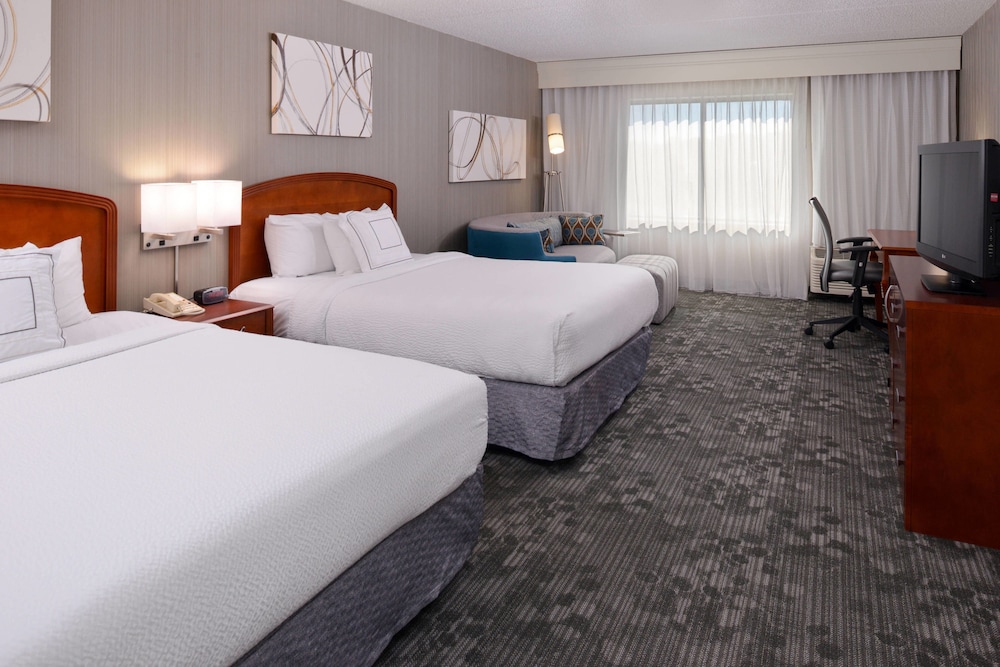 Courtyard by Marriott Charlotte Gastonia - photo 22