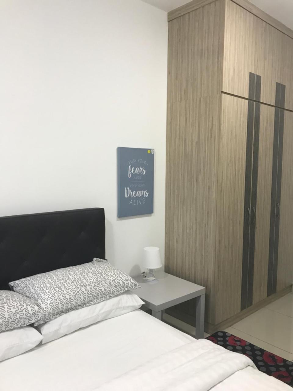 SINGGAH Putrajaya 3 Bedrooms with Pool and KL View — 4-Star Luxury Hotel in Putrajaya, Malaysia