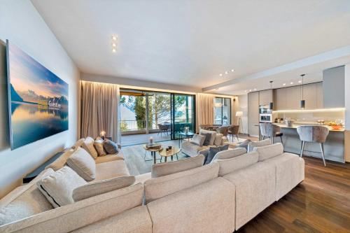 Luxury Lakefront Loft in Montreux Swiss Reviera by Guestlee — 4-Star Luxury Hotel in Montreux, Switzerland