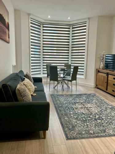 Sandleigh Apartment