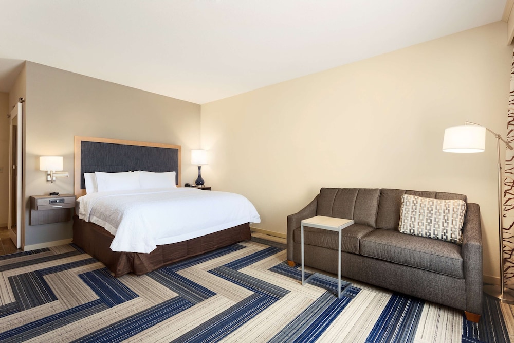 Hampton Inn Kennewick at Southridge - photo 8
