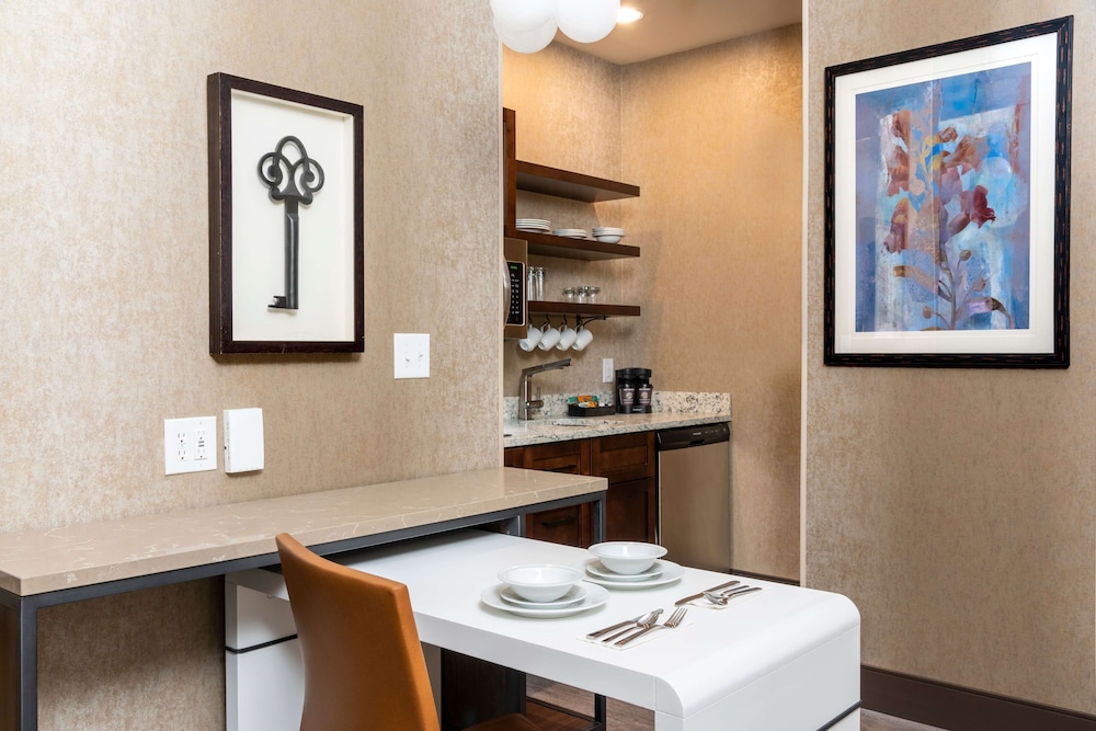 Homewood Suites by Hilton Indianapolis Downtown - photo 11