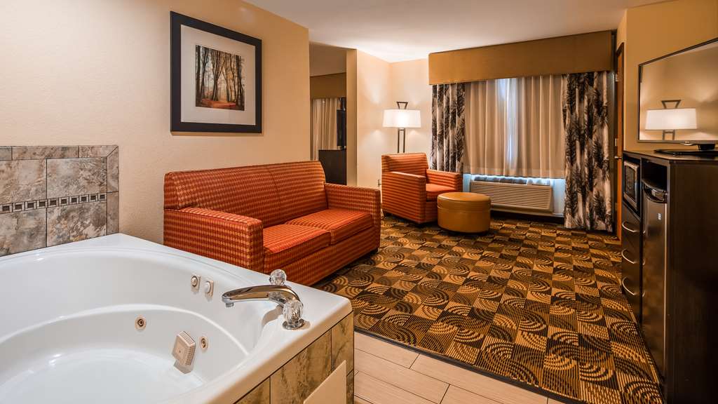 Best Western Plus Whitewater Inn - photo 18